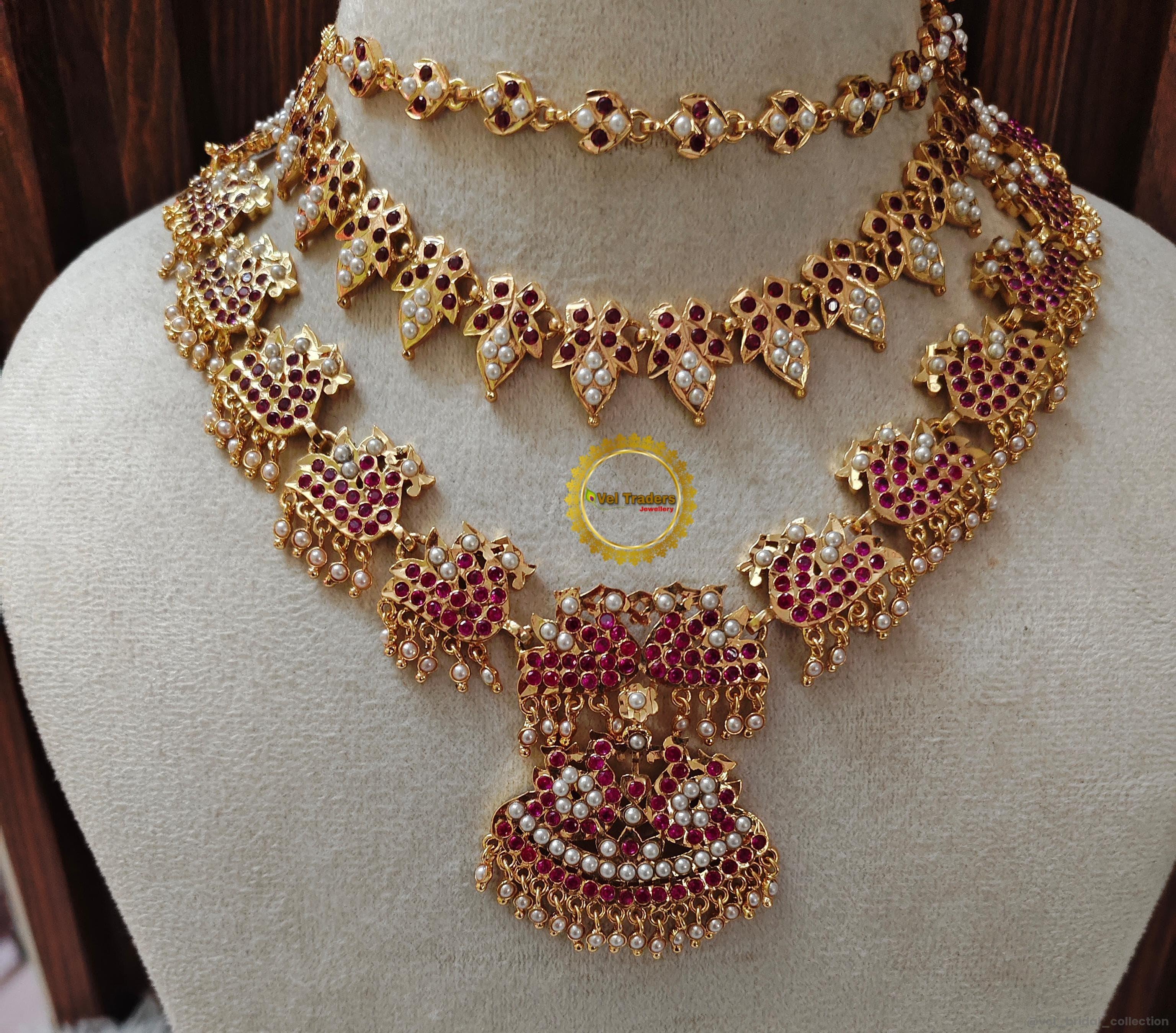 Duck Necklace Ruby Color
