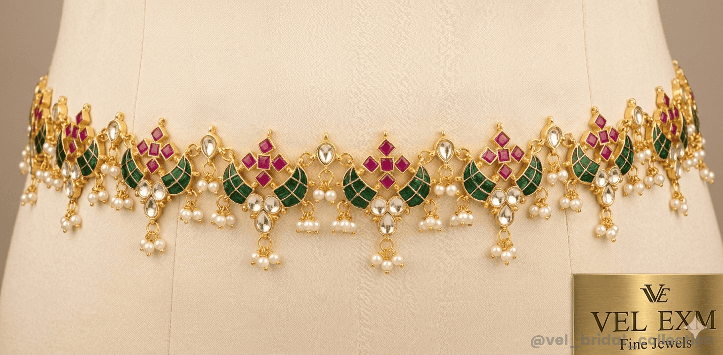 Ruby-red and emerald-green stones Hip Chain