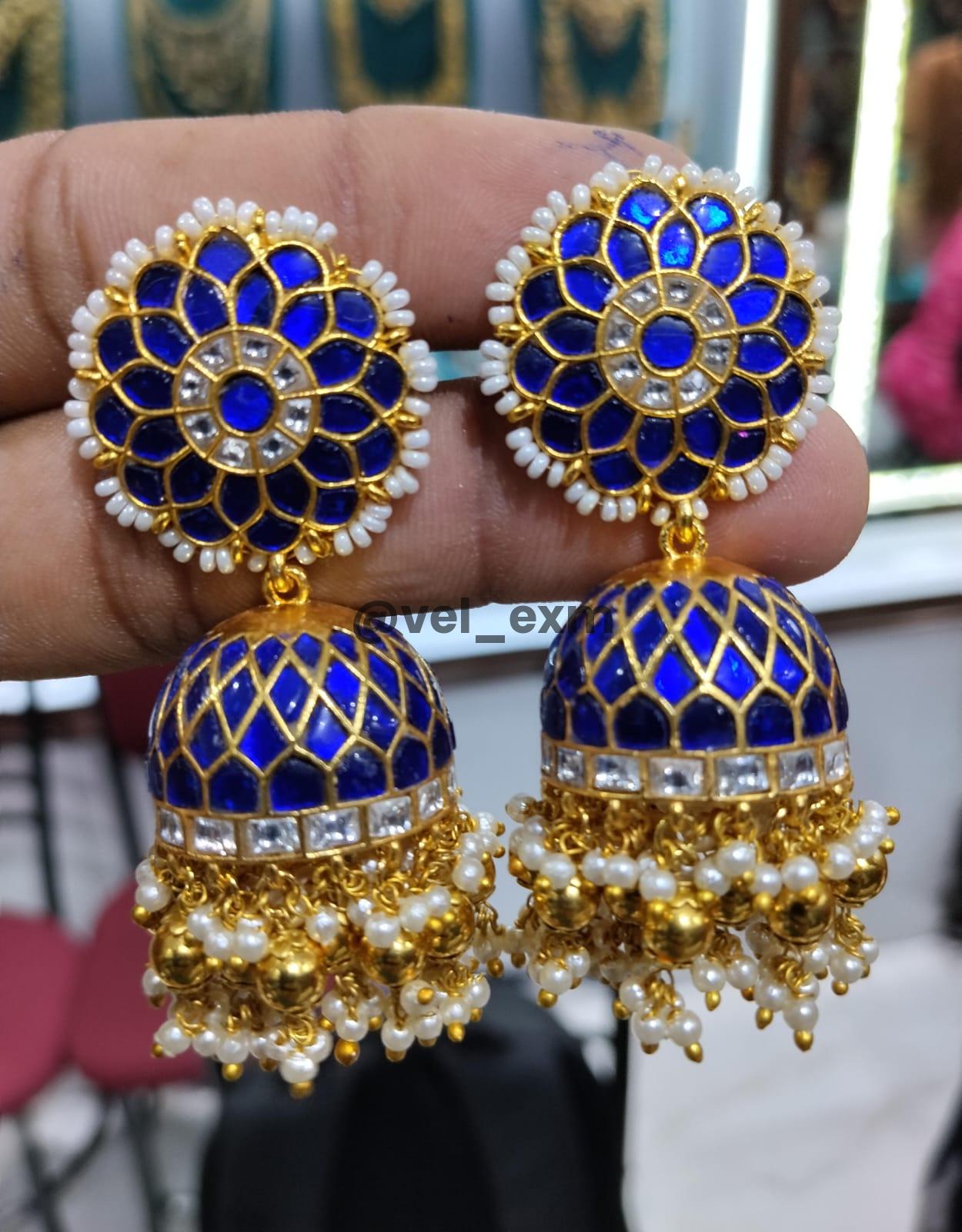 Kempu Stunning Jhumkas